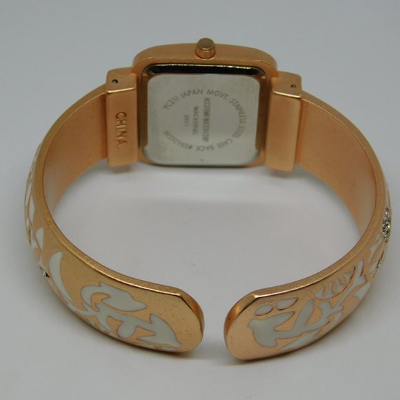 Accutime WAC4395KL Cuff Band Quartz Analog Women's Watch Sz. 6 1/2" New Battery - Picture 8 of 10